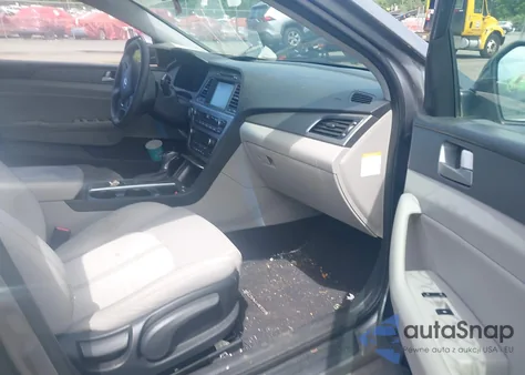 2017 Hyundai Sonata Hybrid Se from USA, damaged, VIN KMHE24L34HA062239